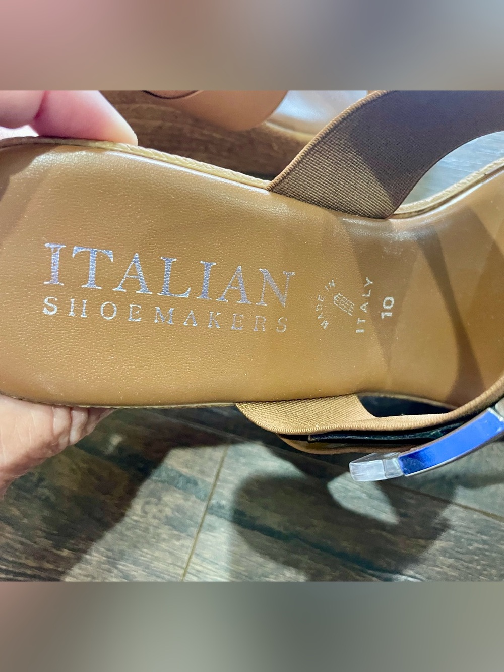 Italian Shoemakers Tan Leather Wedge Sandals with Clear Buckle - Picture 11 of 11